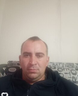 Александр Фролов